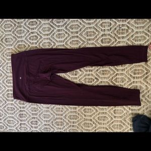 Lululemon maroon leggings